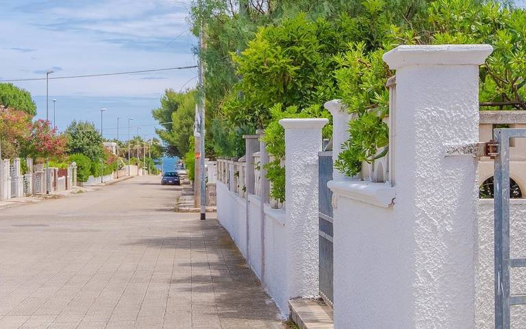 Villa La Mezza Luna am Strand in Spiaggia Mezzaluna, Carovigno