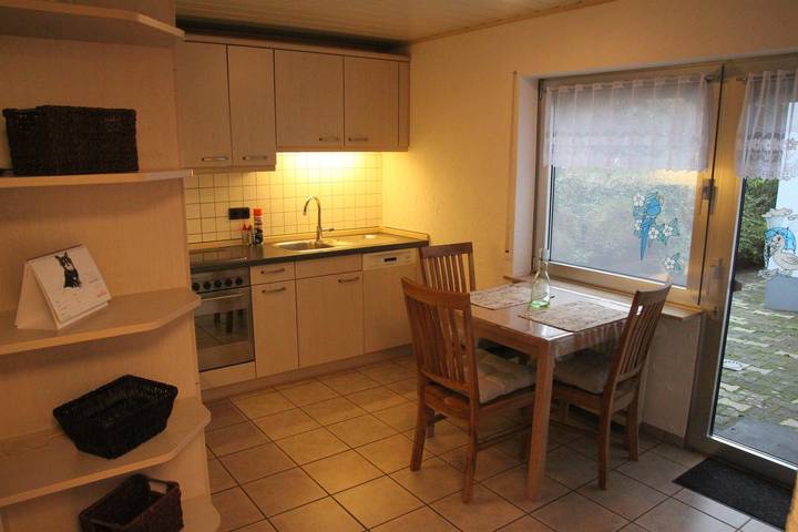 Ganze Ferienwohnung, Appartement/Fewo, Dusche und Wc, 1 Schlafrau in Osburg, Landkreis Trier-Saarburg