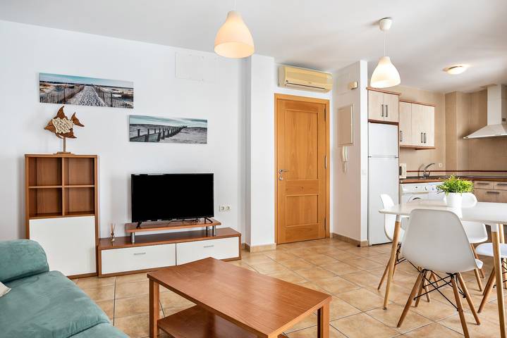 Ganze Wohnung, Ferienwohnung "Casa Señores Cura 1 - Solo Familias" mit Gemeinschaftsterrasse und WLAN in Playa de los Bateles (Conil de la Frontera), Conil de la Frontera