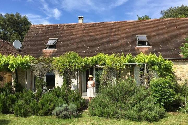 Location de vacances pour 8 personnes, avec Jardin à Nadaillac-de-Rouge
