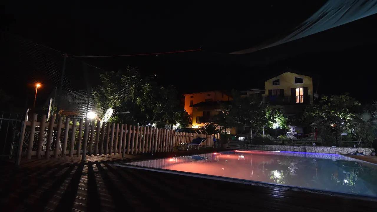 Appartamento intero, Appartamento vacanze per 5 persone con giardino in Bolognano (Arco), Arco