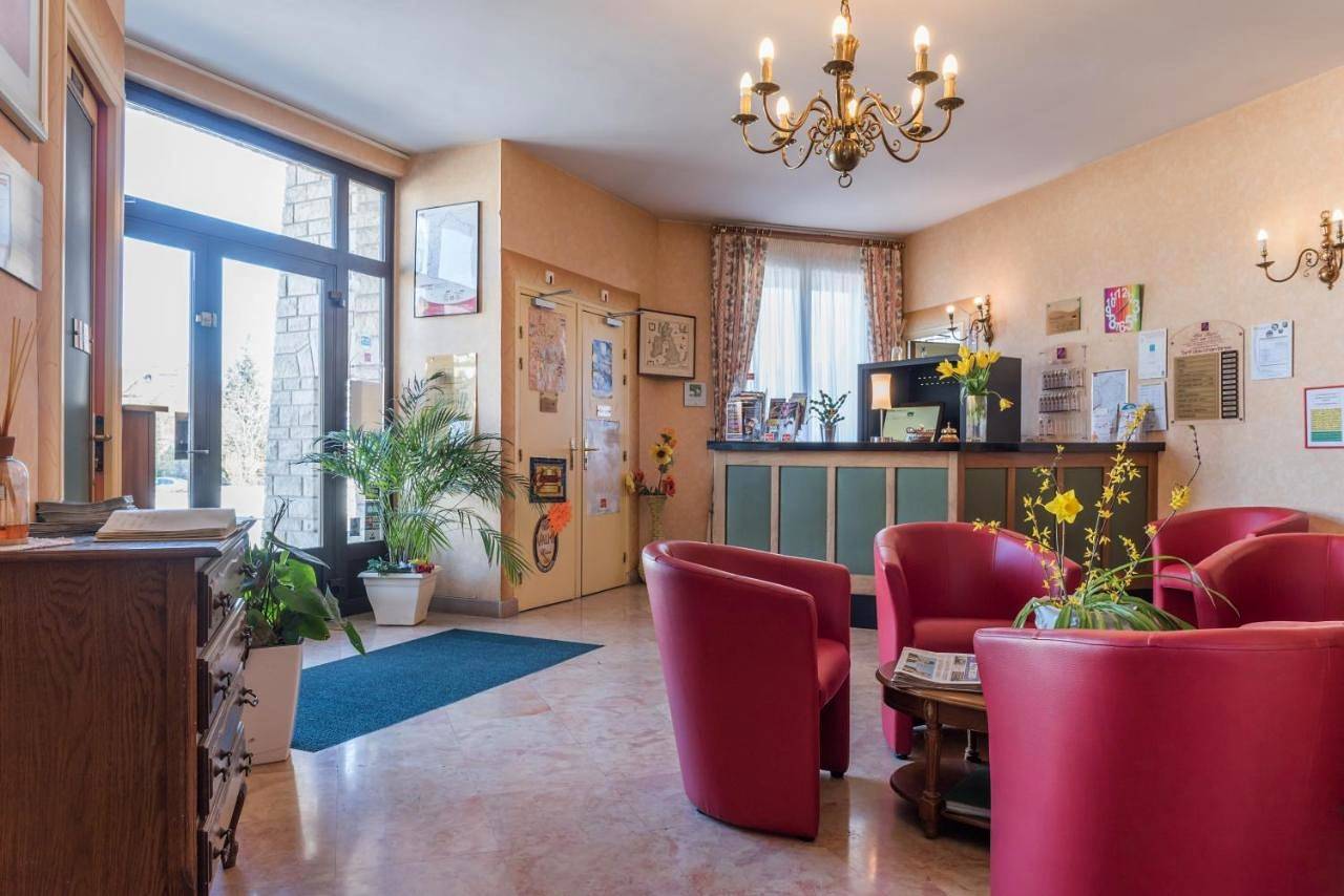 Hotel Bristol in Fagnières, Marne