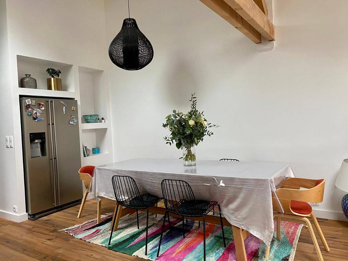 Appartement entier, One-Bedroom Apartment in Ustaritz, Région de Bayonne