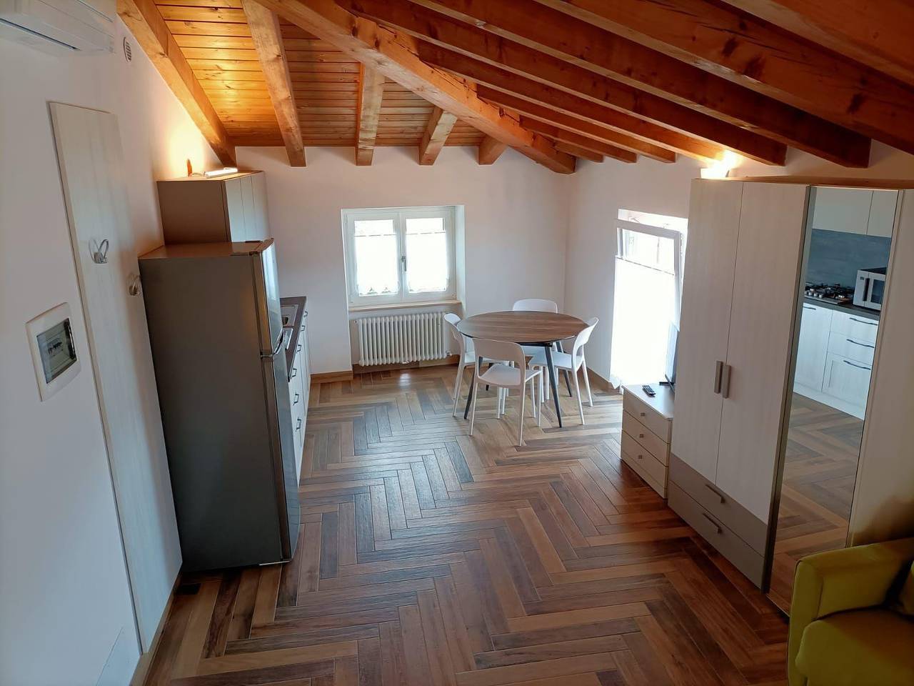 Appartement de vacances entier, Appartement d'une pièce Pozzo in Brenzone, Montagnes autour du lac de Garde