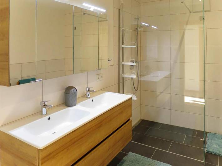 Gîte pour 4 personnes, avec Balcon à Strass im Zillertal - 3