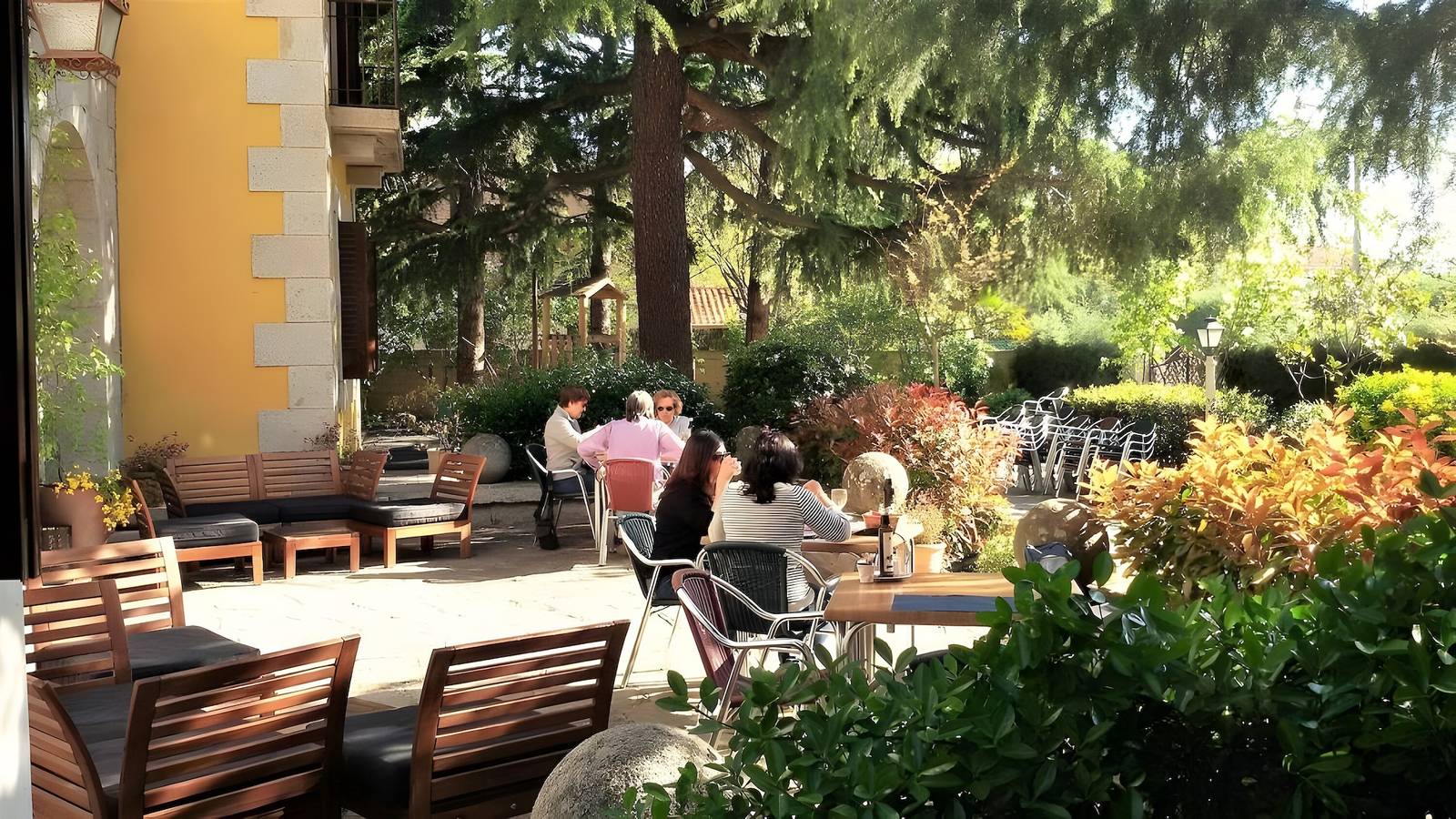 Chambre « Habitation Supérieure avec Balcon » avec terrasse partagée, Wi-Fi et climatisation in Guadarrama, Communaute de Madrid