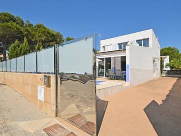 Villa in Son Serra de Marina, Santa Margalida für 6 