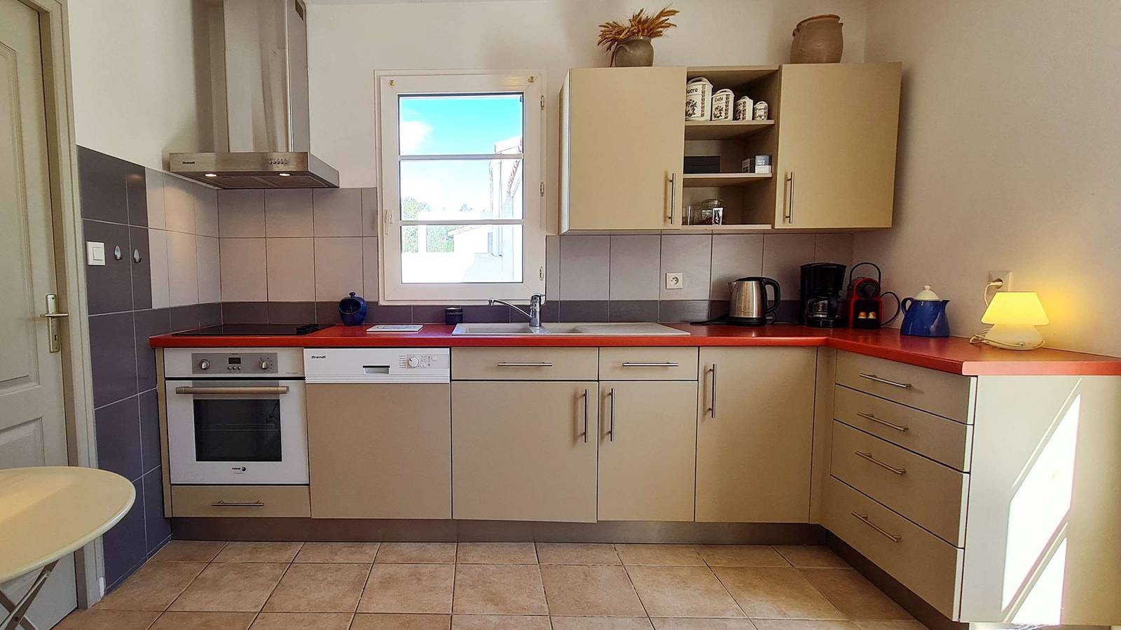 Apartamento vacacional entero, In La Couarde, pretty single storey villa in La Couarde-sur-Mer, Isla de Ré