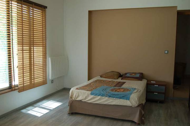 Location de vacances pour 10 personnes, avec jardin et terrasse à Saint-Cannat - 2