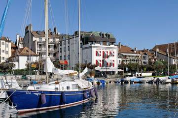 Hôtel pour 2 personnes, avec terrasse ainsi que vue et vue sur le lac à Morges