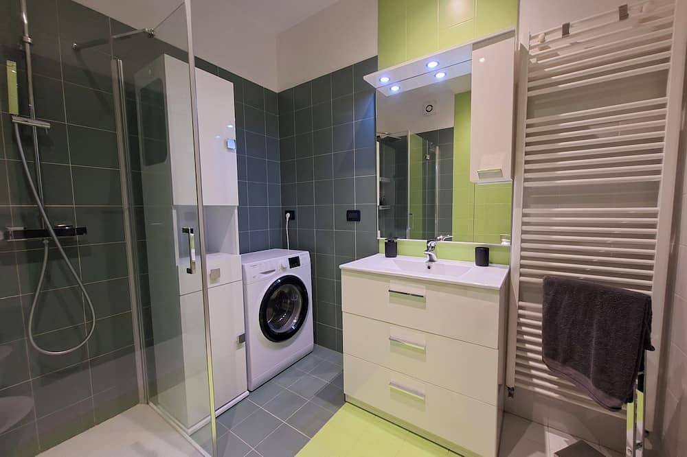 Entire apartment, Two-Room Apartment With Private Garden in Cuneo, Cuneo Province