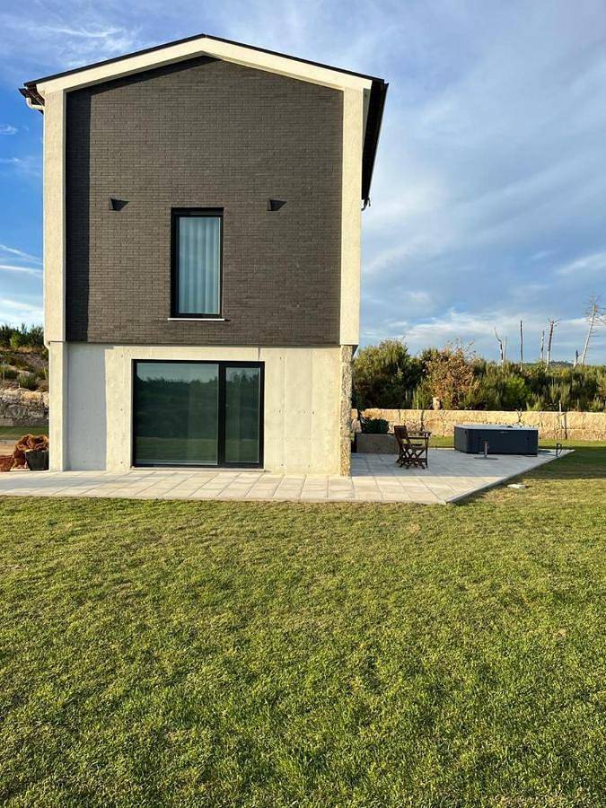 Location de vacances pour 4 personnes, avec jardin et jacuzzi à Mangualde - 2