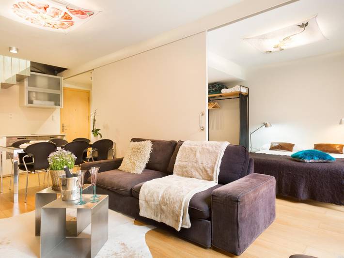 Ganze Ferienwohnung, My Space Barcelona Wohnung mit privater Terrasse und Schwimmbad nahe dem Strand in Barcelona Zentrum, Barcelona