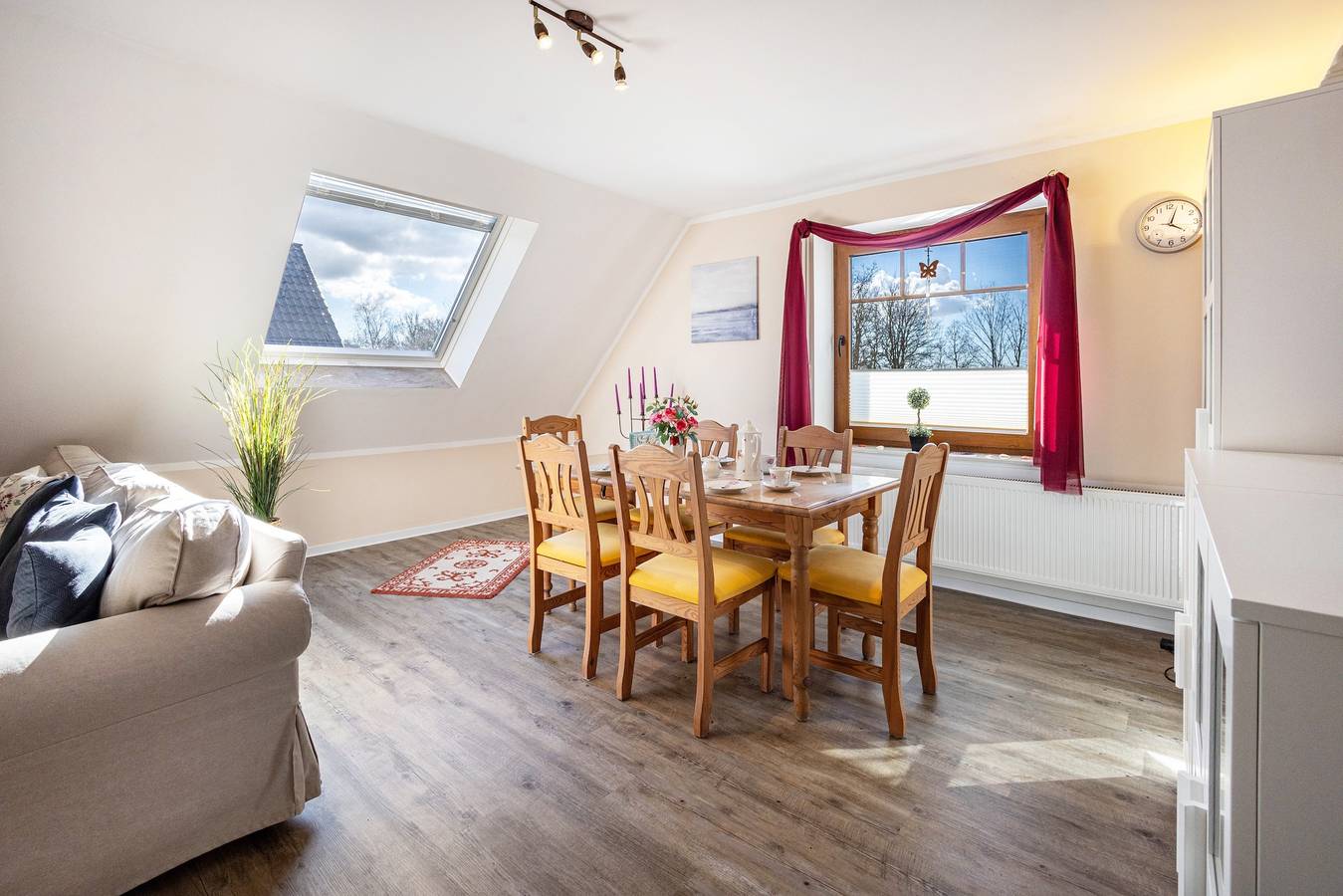 Ganze Wohnung, Ferienwohnung Lemburg" mit Gemeinschaftsterrasse, Gemeinschaftsgarten und Wi-Fi in Nindorf, Nordseeküste