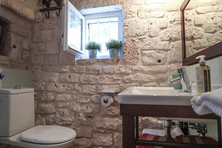 Location de vacances pour 4 personnes, avec piscine et jardin à Antonelli - 4