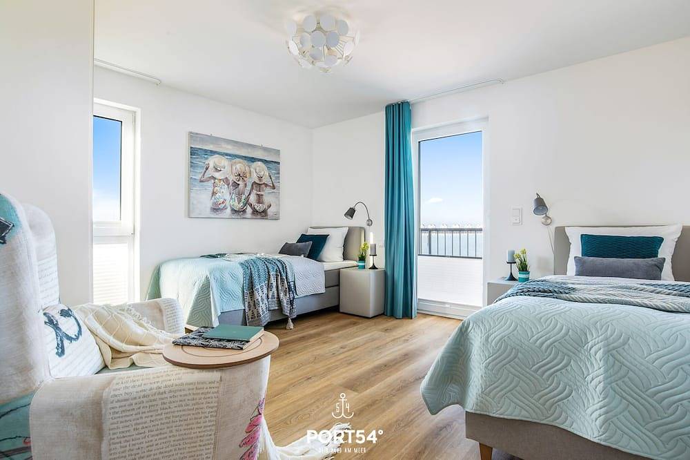 Ganze Wohnung, Hafen Loft - Infrarot-Sauna, Balkon, Strandkorb, Wasserblick, E-Auto Ladestation in Olpenitz, Kappeln