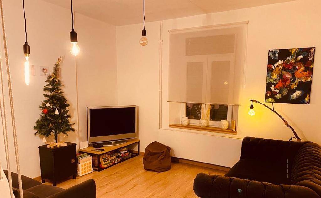 Three-Bedroom House in Philippeville, Parc Naturel Viroin Hermeton