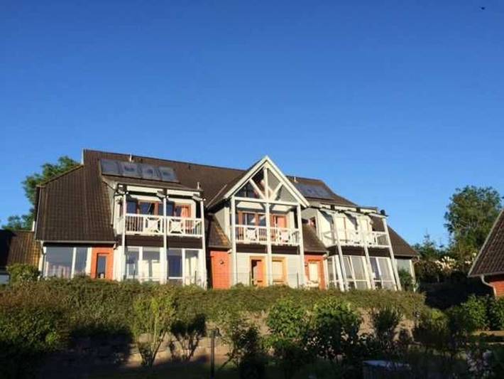 Ferienwohnung für 3 Personen, mit Garten und Terrasse sowie Seeblick in Seedorf (Sellin)
