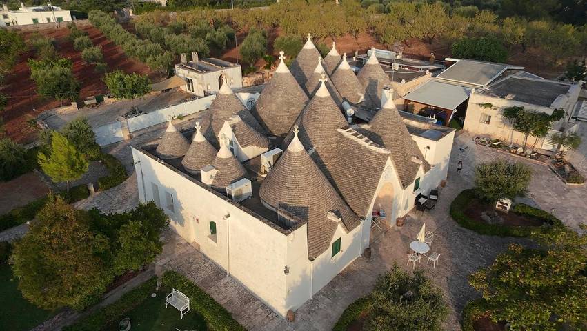 Appartamento "Masseria Carperi" con piscina privata e Wi-Fi in Cisternino, Salento