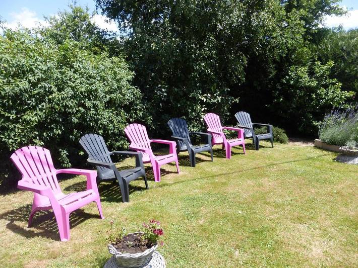 Location de vacances pour 8 personnes, avec vue et jardin, adapté aux familles à Saint-Mathieu - 3