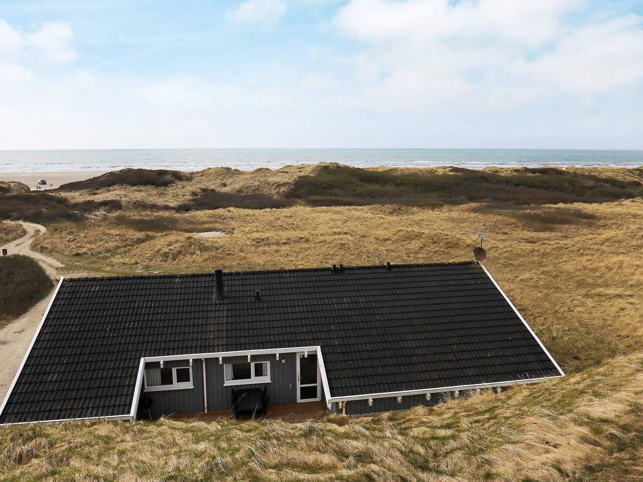 Lyxigt strandhus med pool -- By Traum Ferienwohnungen in Løkken, Hjørring region