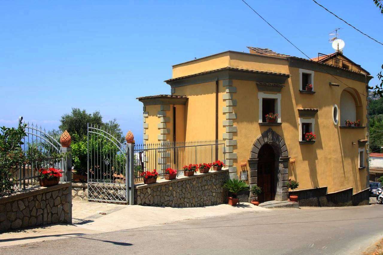 Agriturismo Antico Casale Colli Di San Pietro in Piano di Sorrento, Sorrento Coast