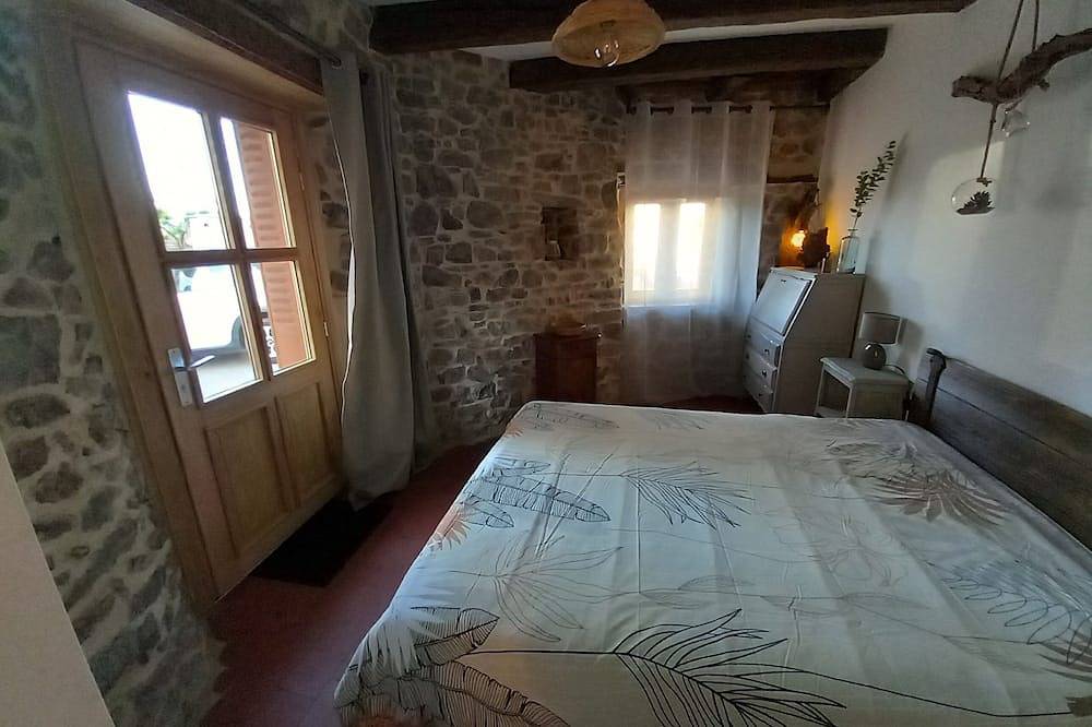 La Maison au Camélia - Spa in Villerest, Région de Roanne