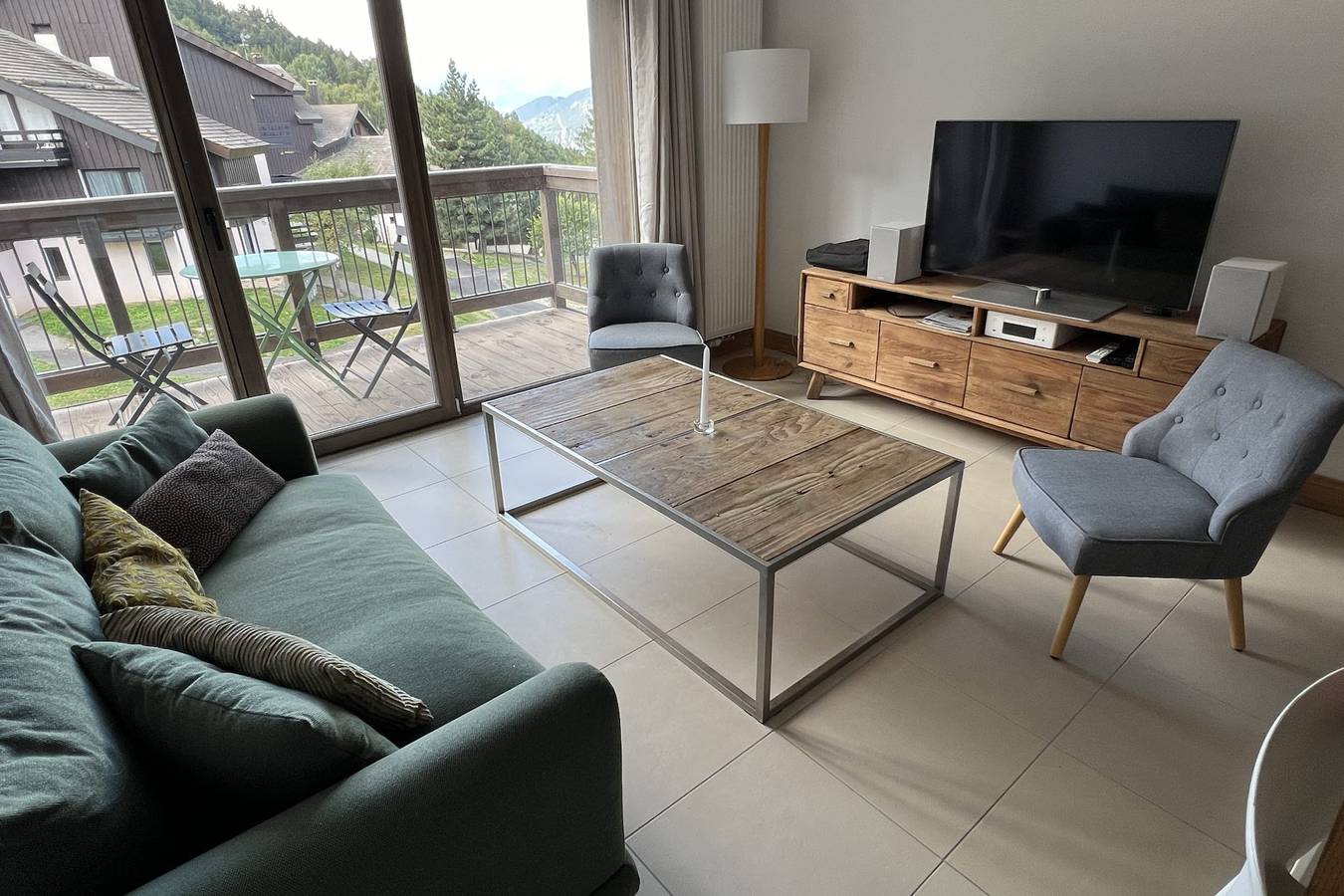 Apartamento vacacional entero, Apartamento de vacaciones para 4 personas con balcón in La Plagne, Aime-la-Plagne