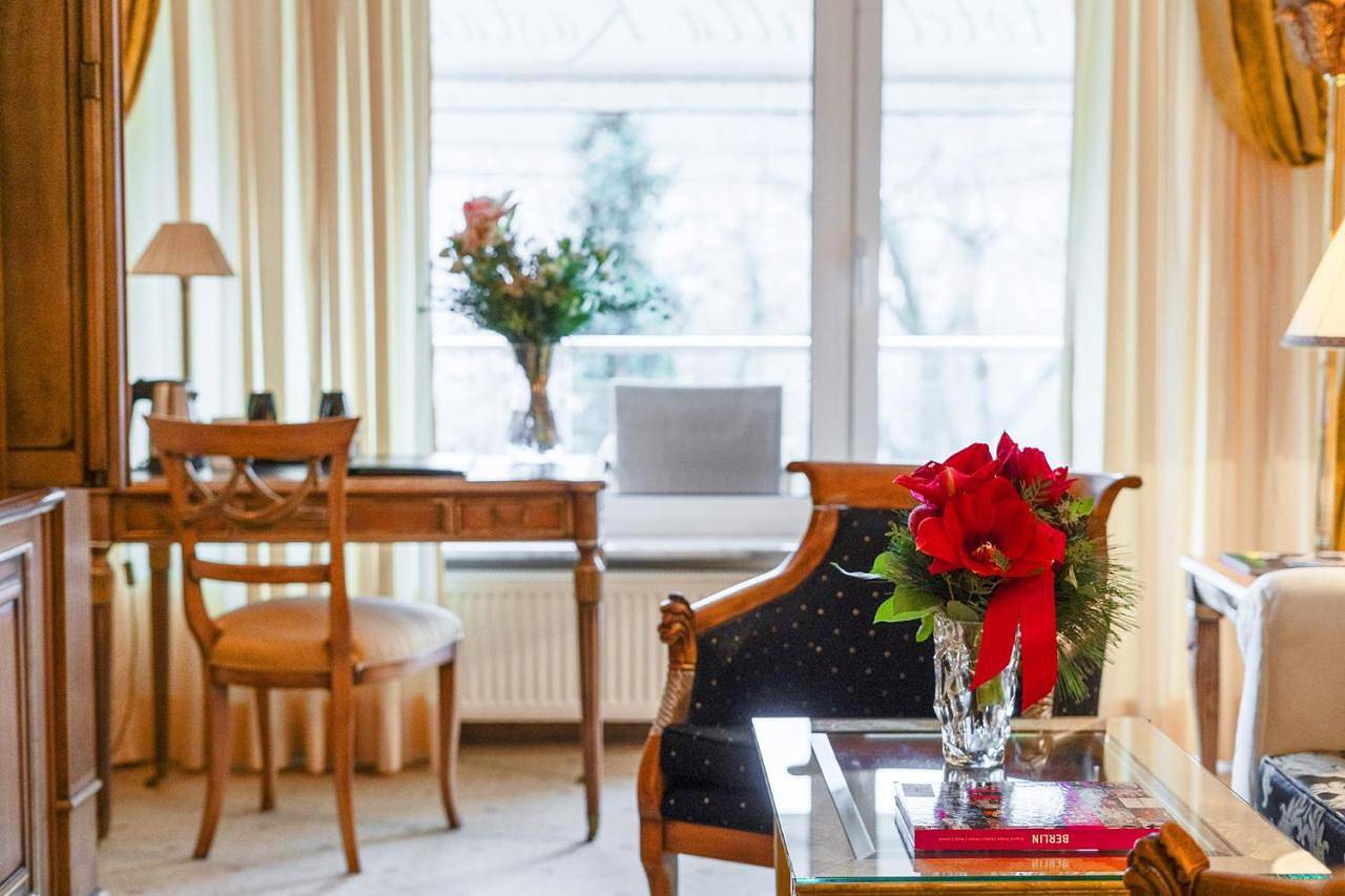 Bernstein Hotel Villa Kastania in Westend Berlin, Berlin