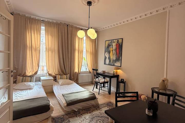 Appartement entier, Lovely central appartement with to large bedrooms in Grünerløkka, Oslo métropole