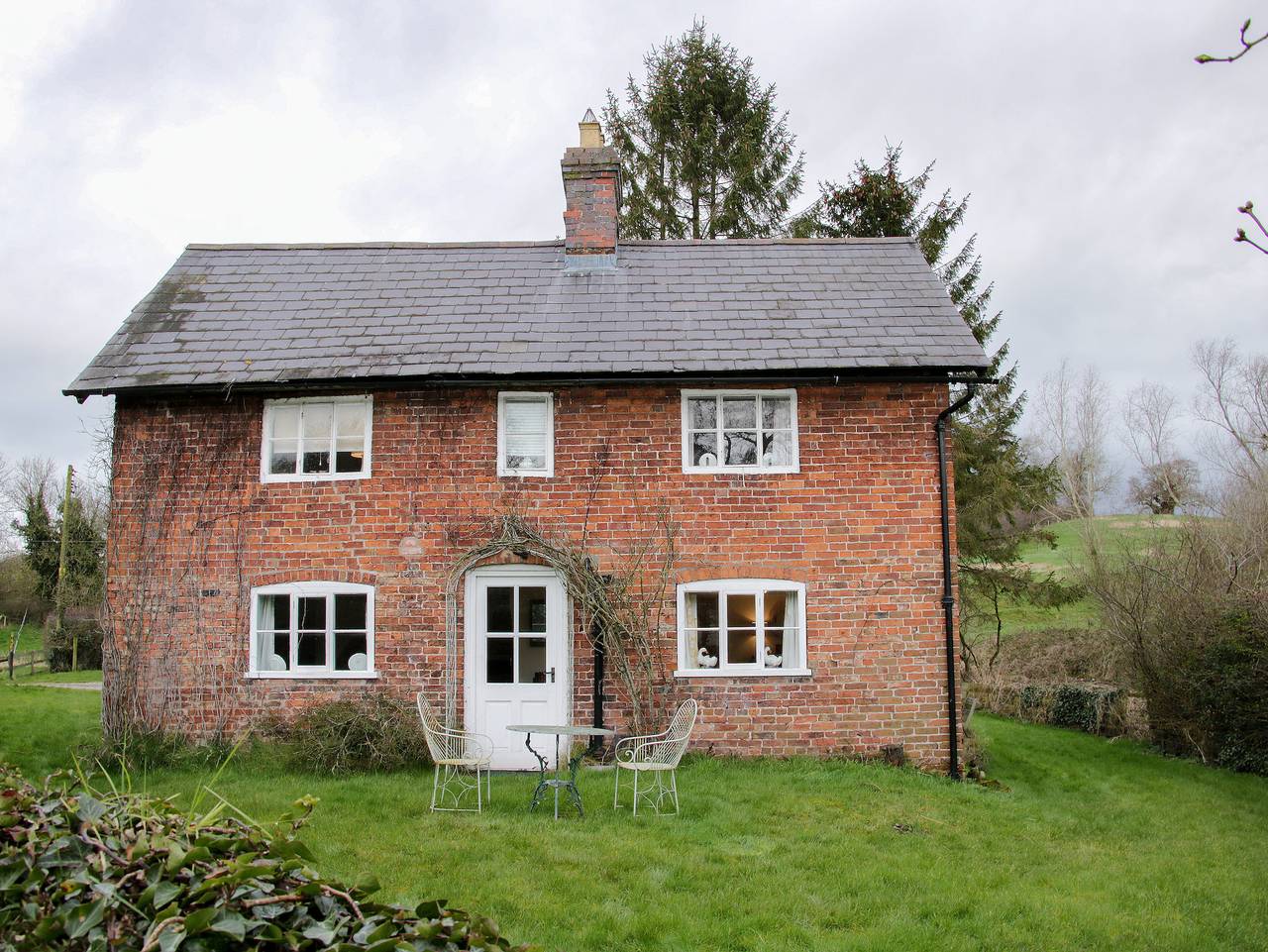 Wolvesacre Mill Cottage in Wrexham region
