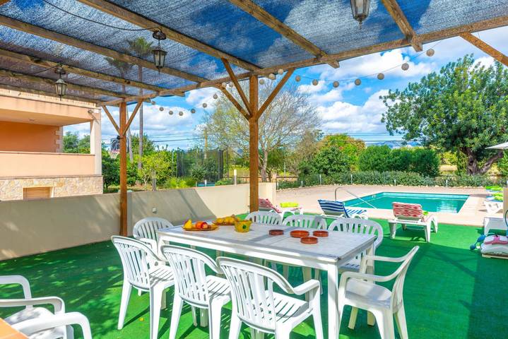 Es Garroveret - Traumhafte Finca mit privatem Schwimmbad und kostenlosem W-Lan in Es Garrovers, Marratxí