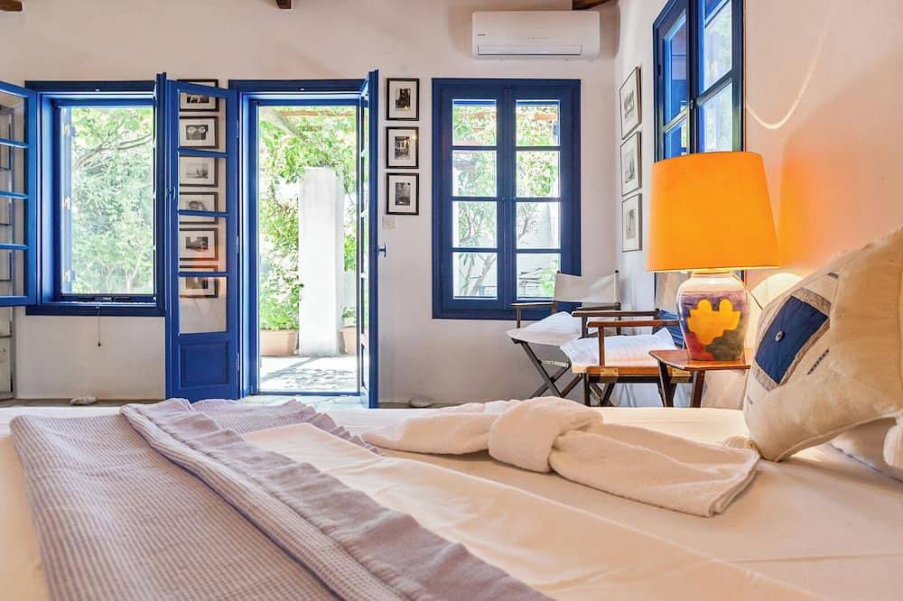 Villa Elaion mit privatem Pool: Meerblick -villa ideal für Paare in Sporaden