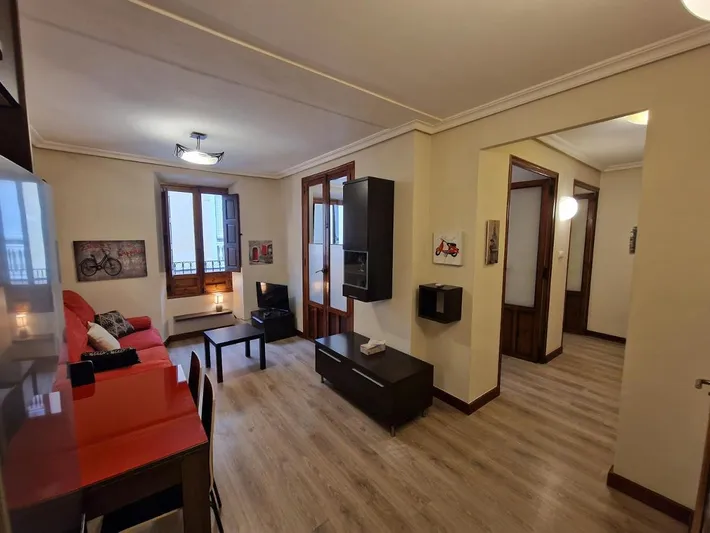 Ferienwohnung für 4 Personen, mit Balkon und Ausblick - 1