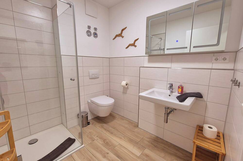 Ganze Wohnung, Ferienwohnung Heimathafen No. 3 - Aurora Vista - Ferienwohnung Heimathafen- Whg. in Hohen Wieschendorf, Hohenkirchen