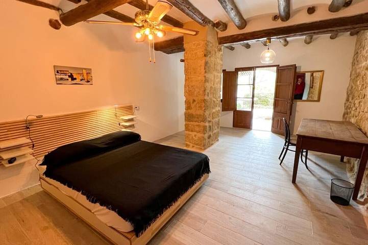 Gîte pour 6 personnes, avec jardin et terrasse à Arnes - 4