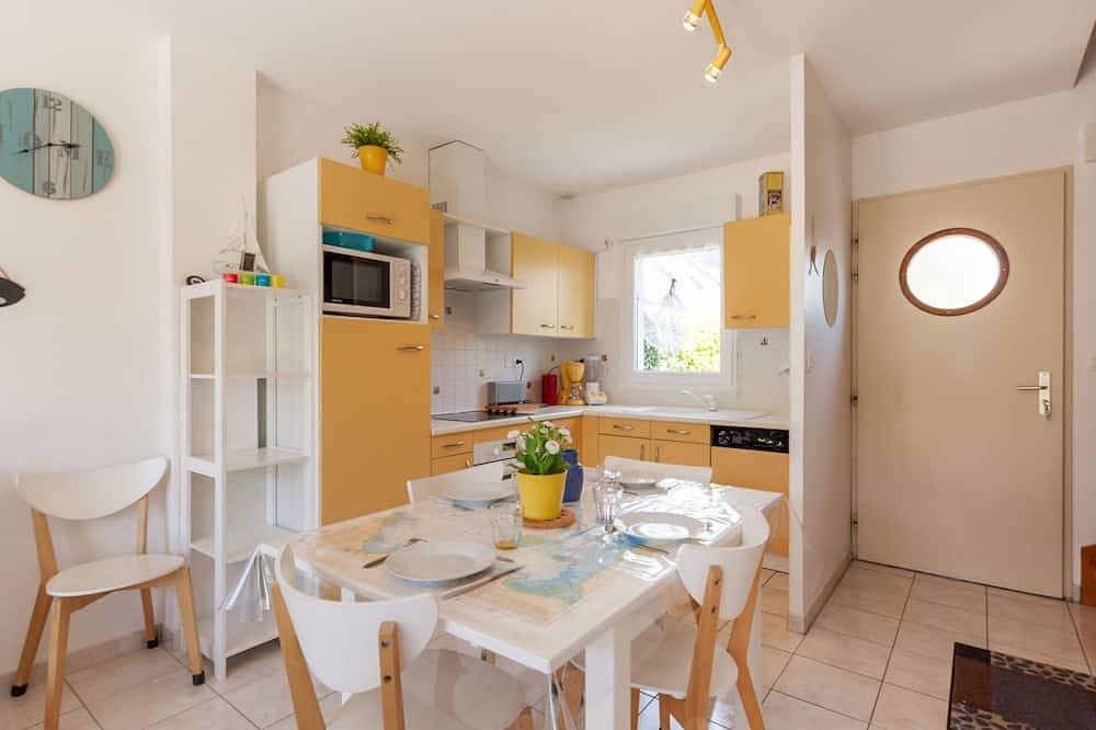 Estupenda casa de vacaciones  para 6 personas con Wifi, Tv, terraza y aparcamiento in Hauteville-sur-Mer, Coutances y alrededores