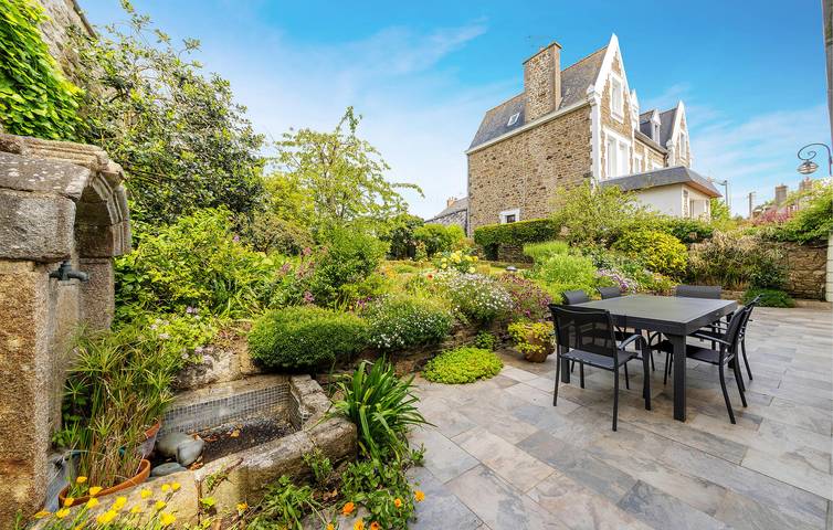 Location de vacances pour 6 personnes, avec terrasse et jardin à Saint-Malo - 2