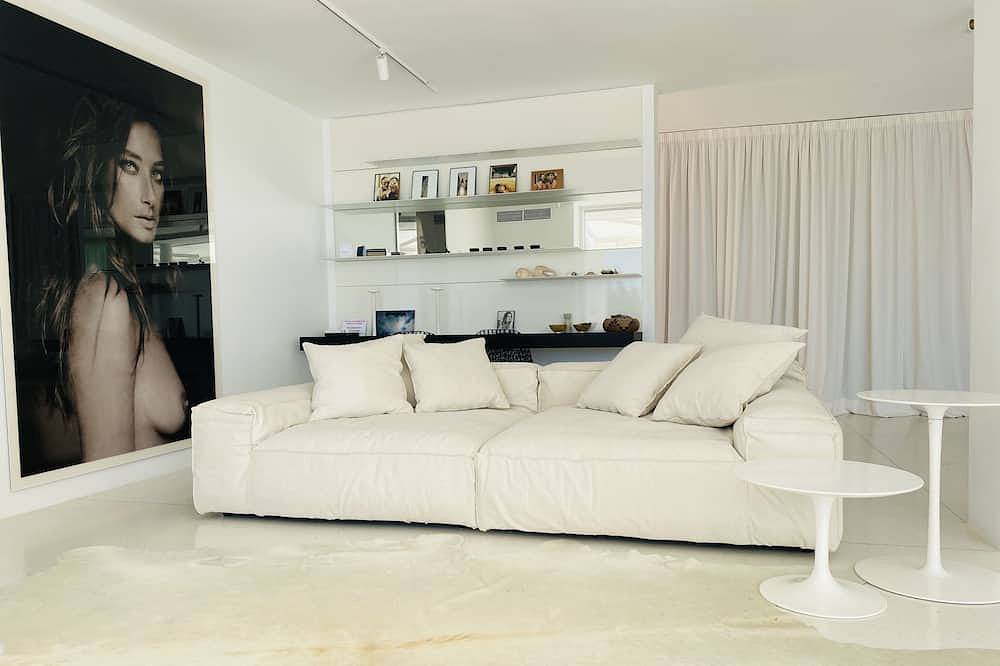 Apartamento entero, Ibiza, Roca Llisa<br>Lujoso loft con hermosa vista al mar. in Roca Llisa, Santa Eulària des Riu