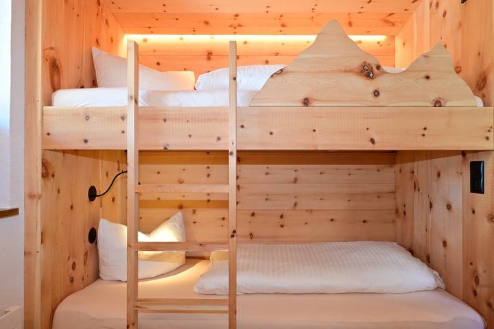 Ferienwohnung für 4 Personen, mit Balkon und Terrasse sowie Garten und Sauna in Biberwier