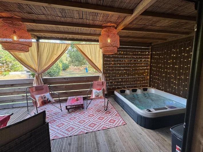 Appartement de vacances pour 2 personnes, avec jacuzzi et terrasse - 1