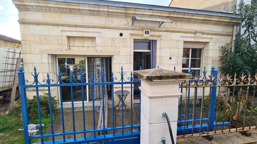Appart’hôtel pour 3 personnes, avec vue et terrasse