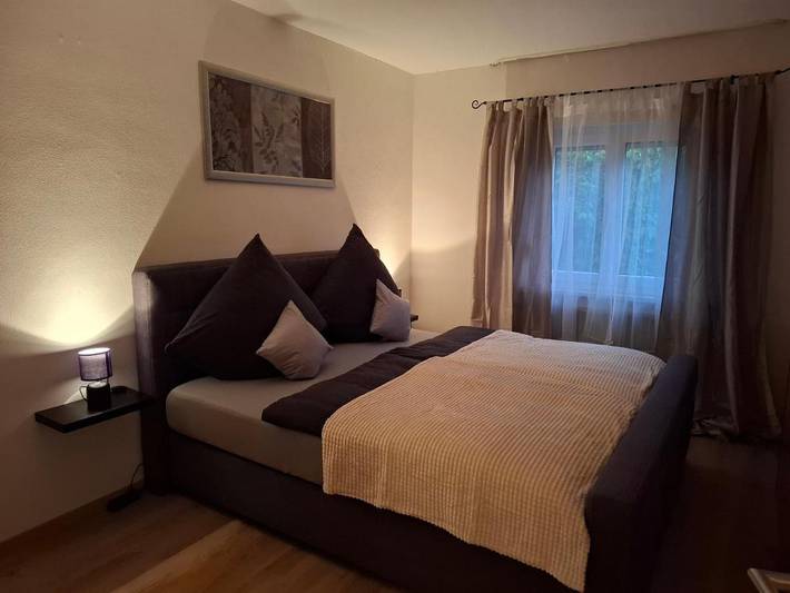 Ferienwohnung für 4 Personen, mit Balkon und Garten in Altenkunstadt