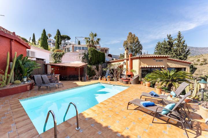 Chalet para 4 personas, con jardín, Se admiten mascotas en Costa del Sol Occidental