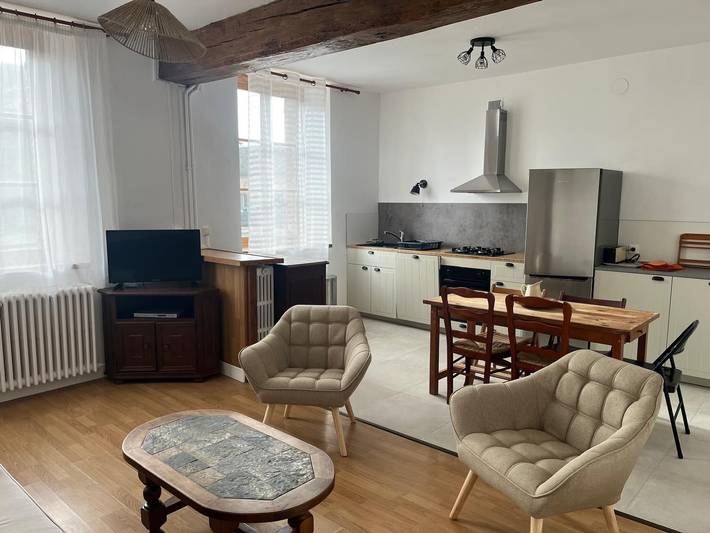 Maison de ferme XVIe siècle avec terrasse privative in Vareilles (Yonne), Yonne