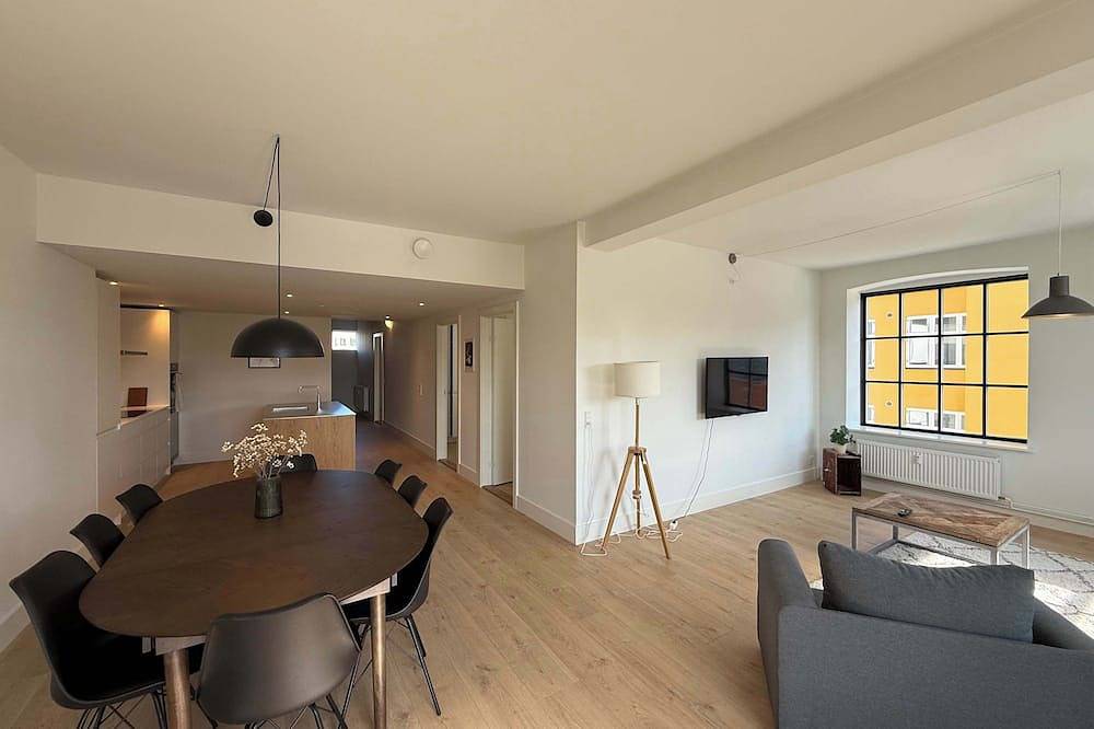 Geheel appartement, Modern & Stylish Serviced Apartment in Odense in Odense, Odense en omgeving