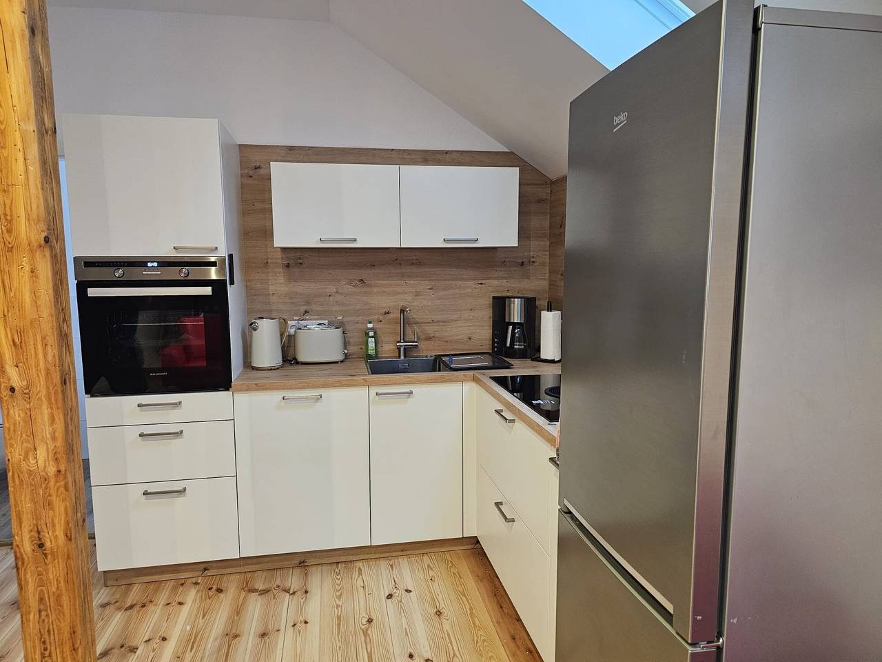 Ganze Wohnung, Ferienwohnung in ruhiger Lage mit Gemeinschaftsgarten und Wlan in Westheim (Hohenlohe), Rosengarten (Hohenlohe)