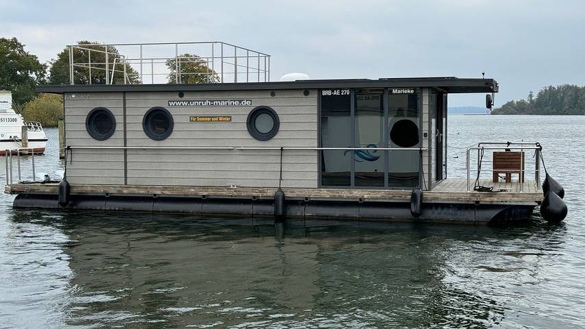 Boot für 6 Personen, mit Terrasse, mit Haustier in Mecklenburgische Seenplatte - 2
