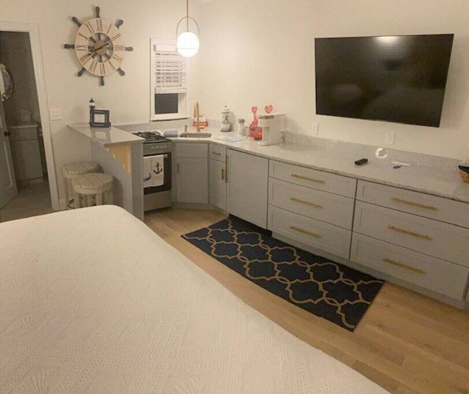 Ganze Wohnung, Endless Summer Unit - #3 in West Harwich, Harwich