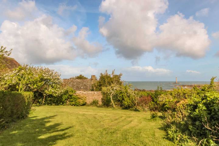 Gîte pour 4 personnes, avec jardin à Auderville - 3